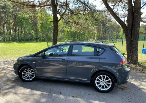 Seat Leon cena 22900 przebieg: 209000, rok produkcji 2010 z Krosno Odrzańskie małe 232